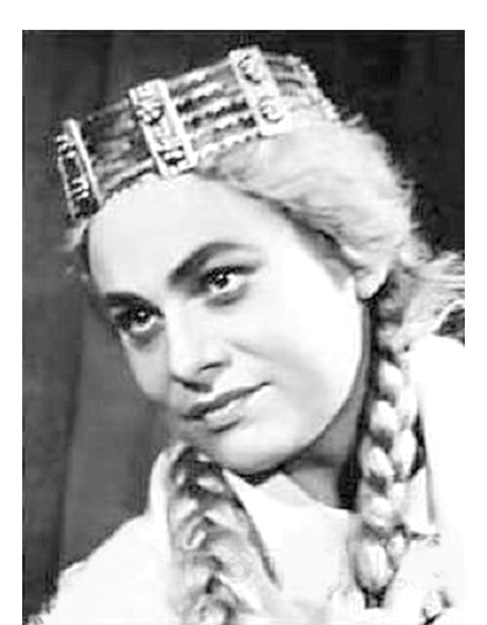 Эльза Звиргздинь